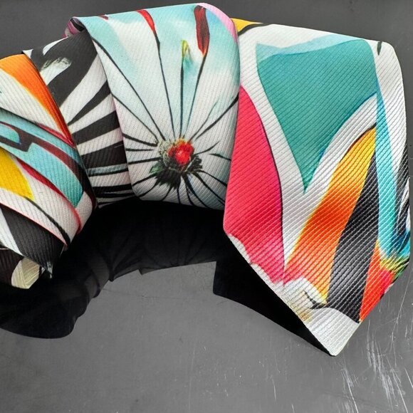 Floral Patchwork Tie Retro Designer Menswear Tie Necktie Mid Century Painting - Picture 1 of 8